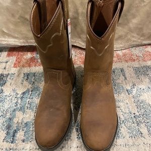 Brand new Justin “Roper” cowboy boots